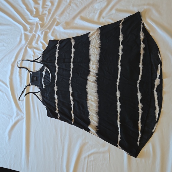 APT. 9 tie-dye top - Picture 1 of 8
